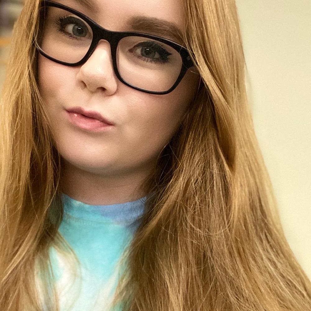 Meet your Posher, Abby